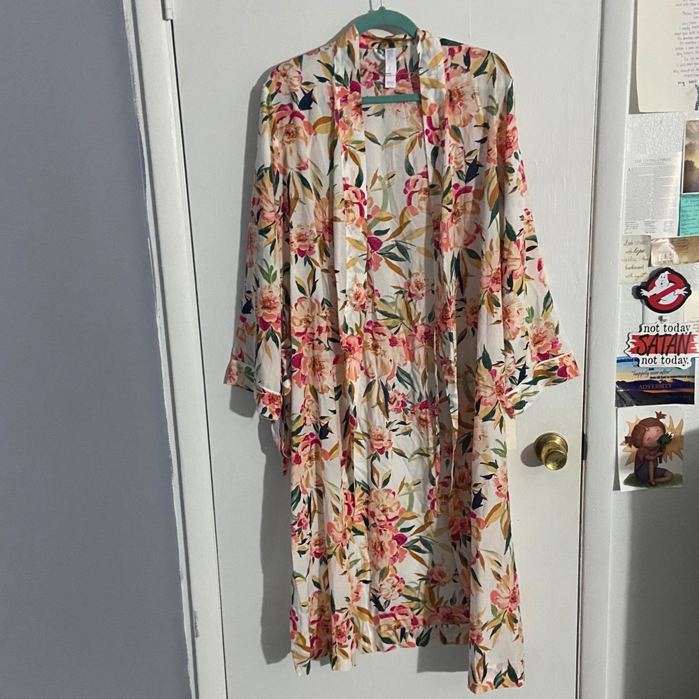 Floral robe
